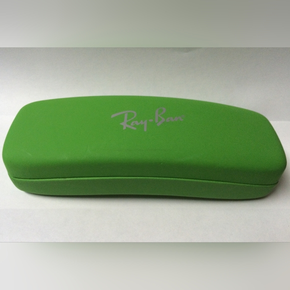 RAY-BAN kids hardcase for sunglasses - Picture 1 of 2